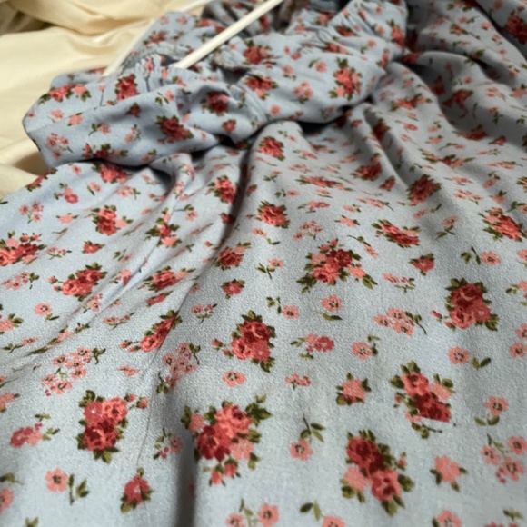 EUC Reformation Oak Dress in Petunia (Size 6) - Picture 6 of 7